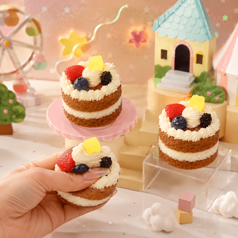 Kitchen Gadgets & Toys - Caramel Chocolate Strawberry Cake Taba Squeeze